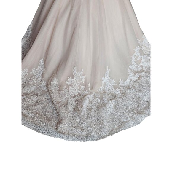 NWOT Blush/Ivory Lace Applique Ballgown Bridal Dress - Mori Lee - Picture 11 of 13